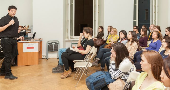To the left, On Barak is shown giving a lecture. To the right, a classroom of seated students.
